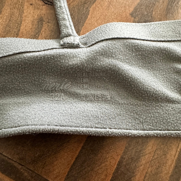 Aerie Real Sunnie Demi Bra – Women’s Size 32A Green | Recycled Nylon - Picture 5 of 5